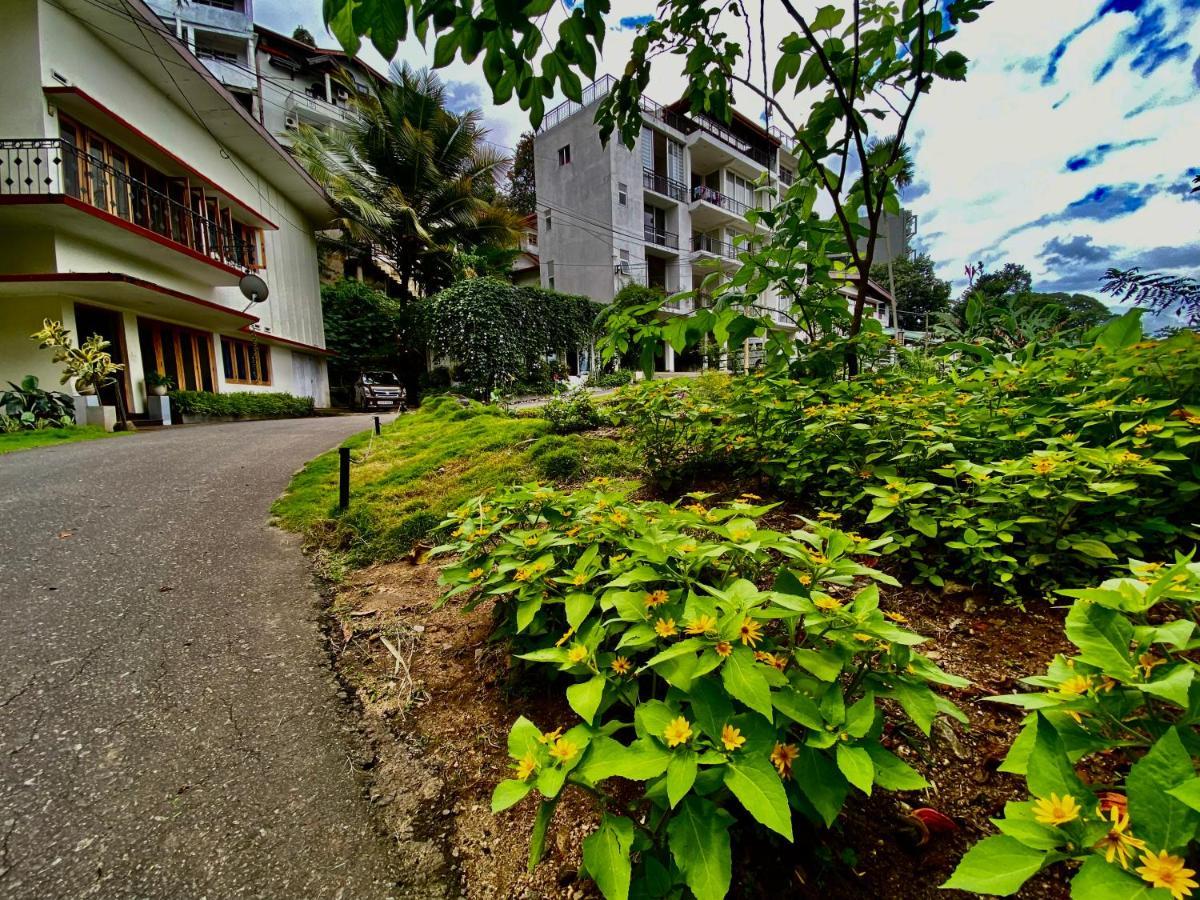 Sesatha Lake Kandy Hotel Luaran gambar