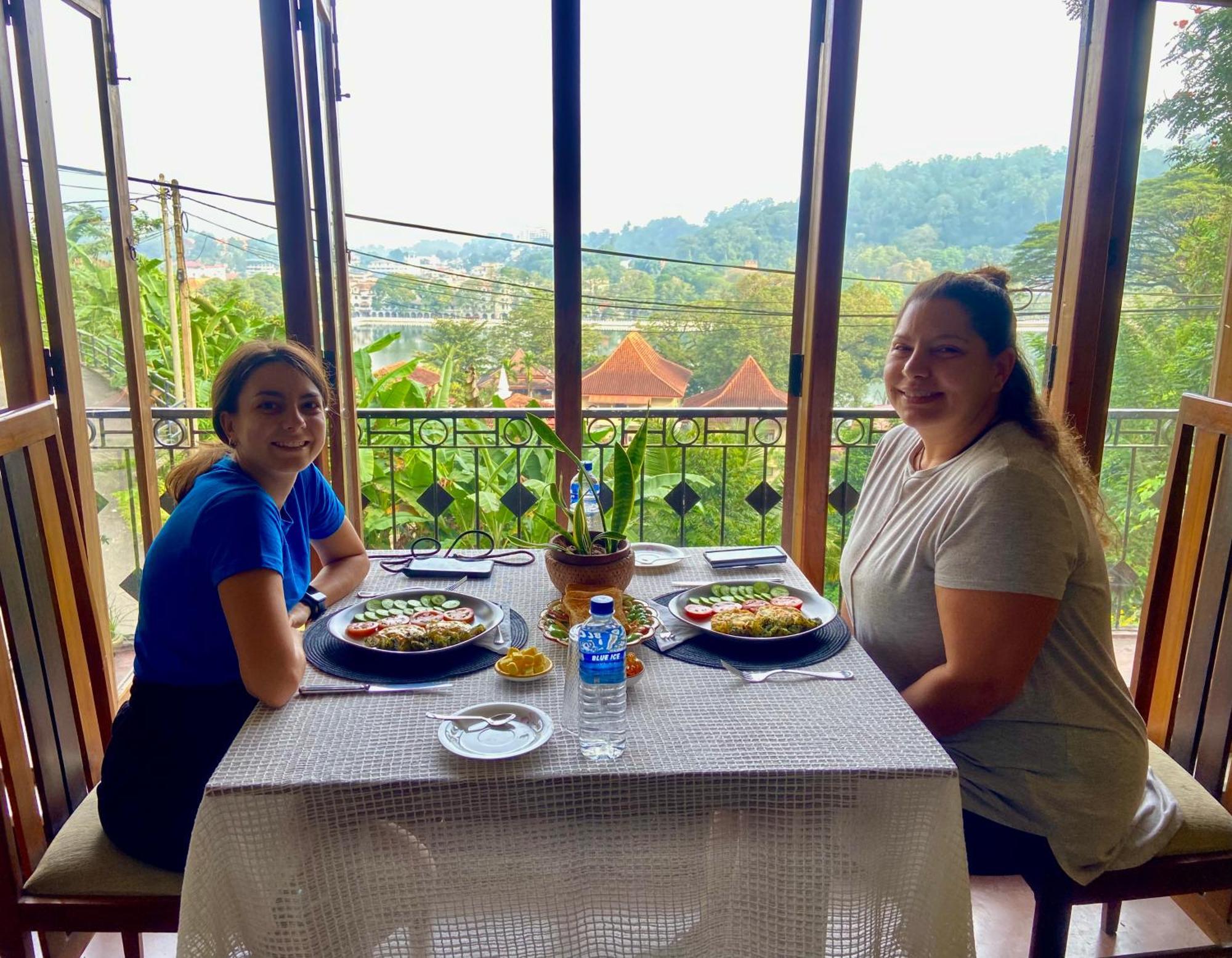 Sesatha Lake Kandy Hotel Luaran gambar